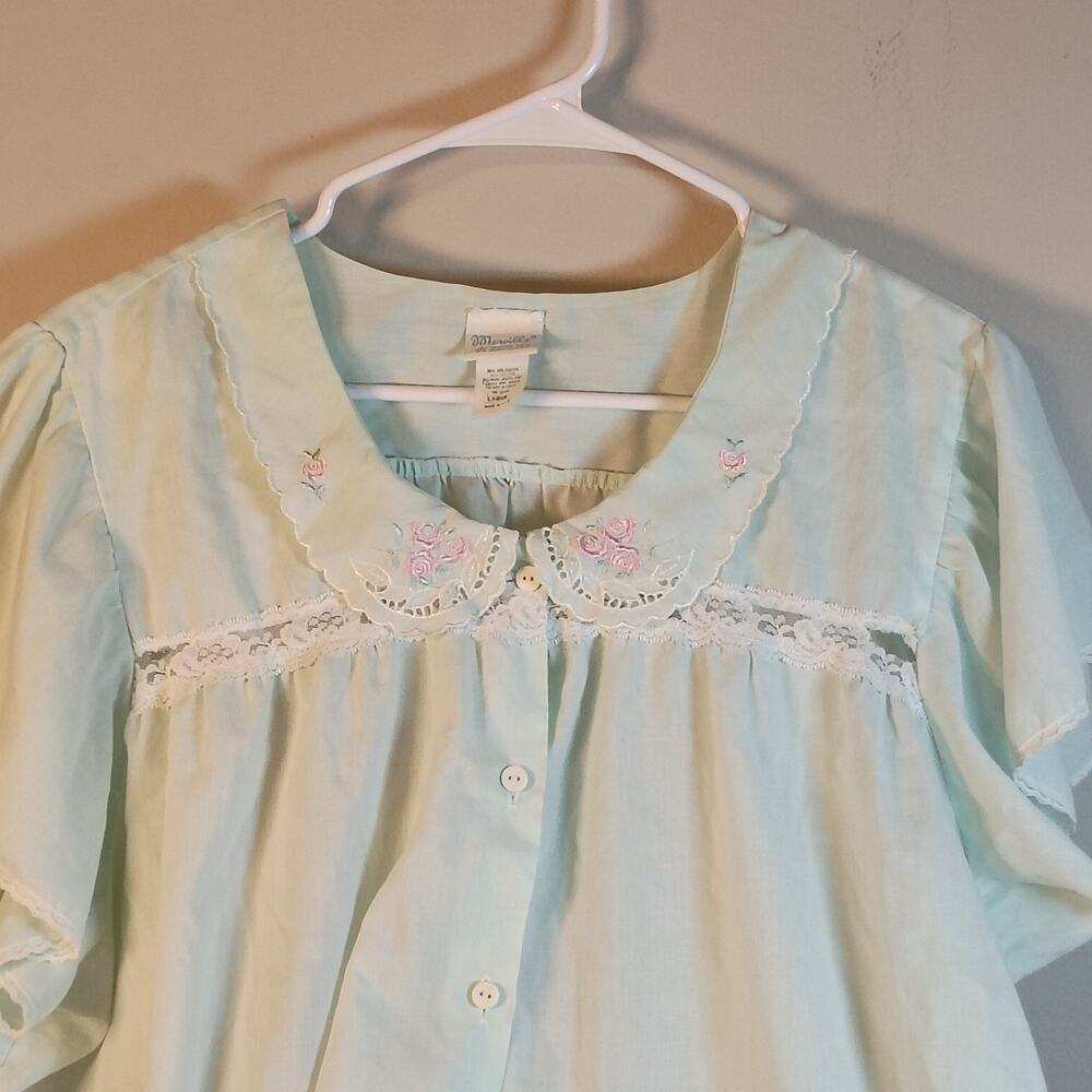 Vintage Merville Nightgown Womens Large Mint Green Floral Embroidery Lace USA